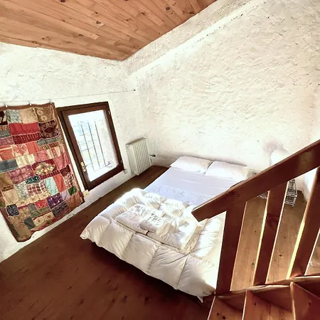 Casa Yolanda * Bojar